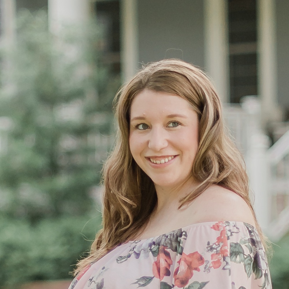 Meet your Posher, Kayla